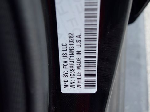 Used 2022 RAM 1500 Laramie image 26