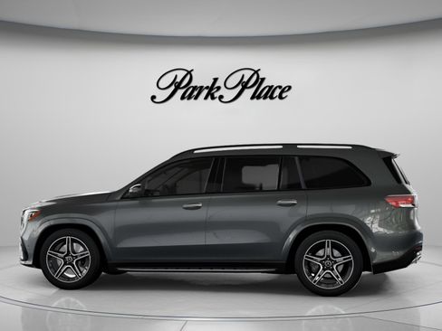 New 2026 Mercedes-Benz GLS 450 450 image 9