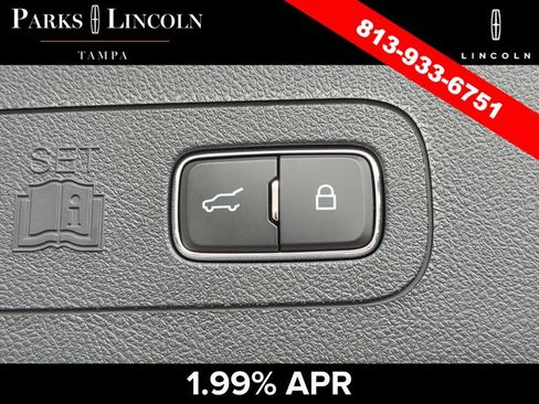 Certified 2025 Lincoln Aviator Reserve RWD image 9