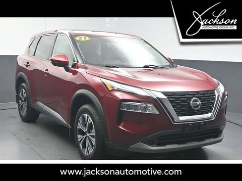Used 2021 Nissan Rogue SV FWD image 1