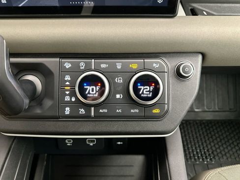Used 2020 Land Rover Defender 110 S image 12