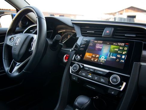 Used 2021 Honda Civic EX image 22