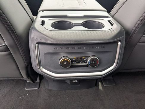 Used 2027 Ford Expedition Max Active RWD image 21