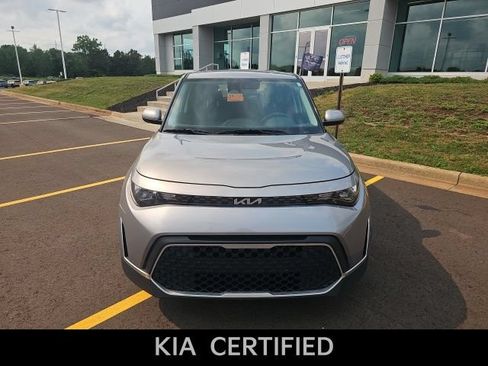 Used 2024 Kia Soul S FWD image 2