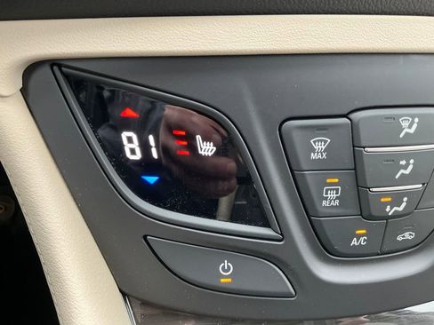 Used 2020 Buick Envision Premium image 10