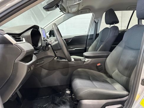 Certified 2024 Toyota RAV4 LE AWD/4WD image 12