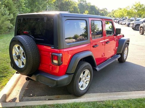 Used 2019 Jeep Wrangler Unlimited Sport S AWD/4WD image 33