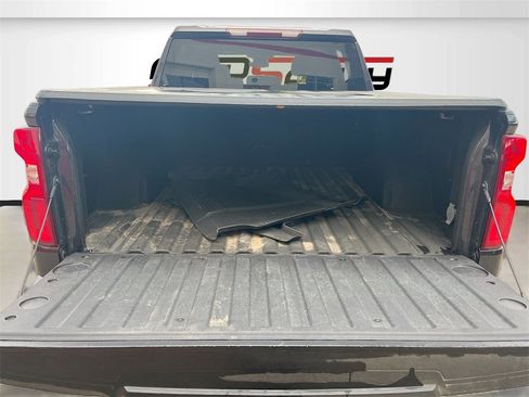 Used 2024 Chevrolet Silverado 1500 RST w/ Z71 Off-Road Package image 26