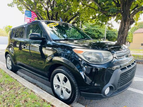 Used 2015 Kia Soul EV image 9