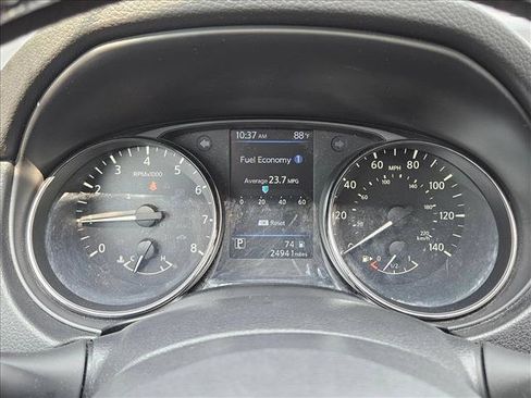 Used 2019 Nissan Rogue Sport SL w/ Premium Package FWD image 10