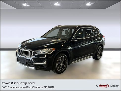 Used 2022 BMW X1 xDrive28i w/ Convenience Package image 1
