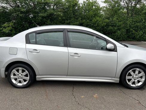 Used 2012 Nissan Sentra 2.0 SR image 13
