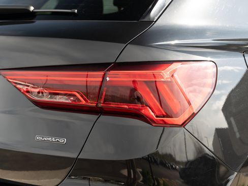 Certified 2023 Audi Q3 2.0T Premium Plus w/ Premium Plus Package AWD/4WD image 27