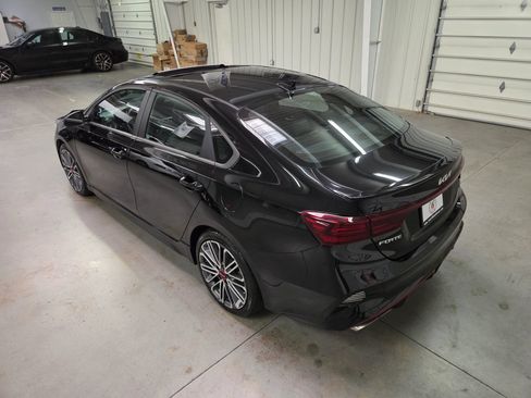 Used 2022 Kia Forte GT FWD image 5