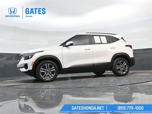 Used 2022 Kia Seltos S image 36