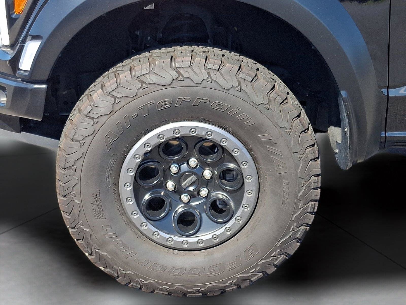 Used 2025 Ford F150 Raptor AWD/4WD image 28