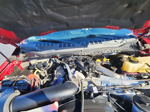 Used 2017 Ford F250 Lariat w/ Chrome Package image 15