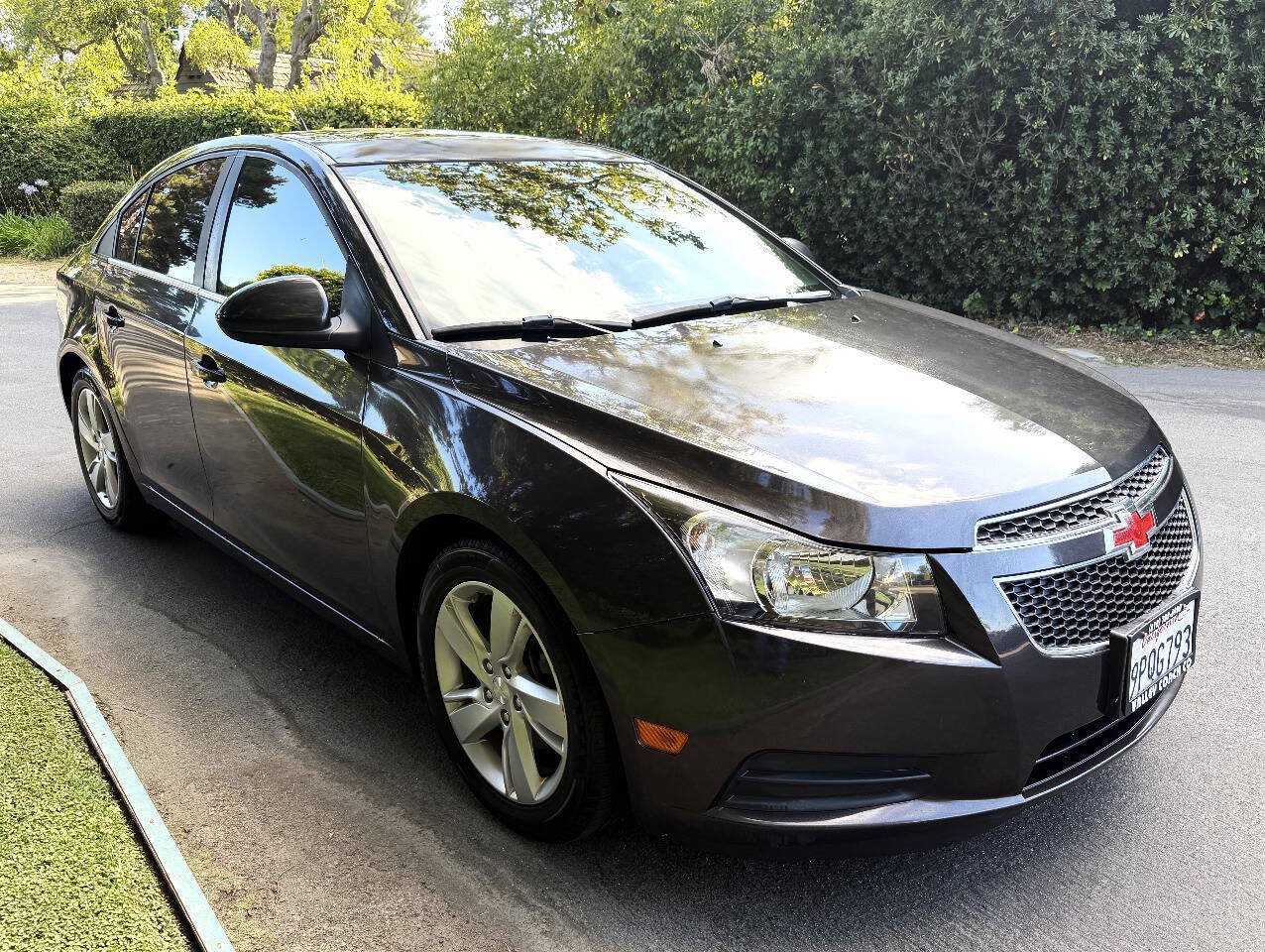 Used 2014 Chevrolet Cruze Diesel w/ Enhanced Safety Package FWD image 9