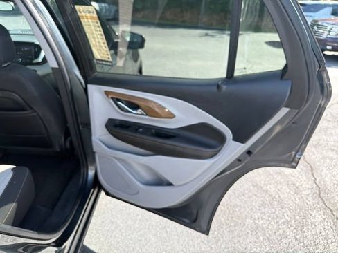Used 2020 GMC Terrain SLE w/ Driver Convenience Package FWD image 33