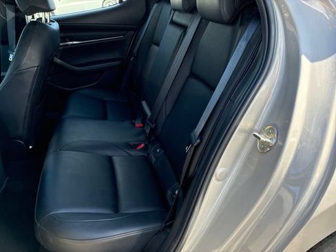 Used 2024 MAZDA MAZDA3 s FWD image 7