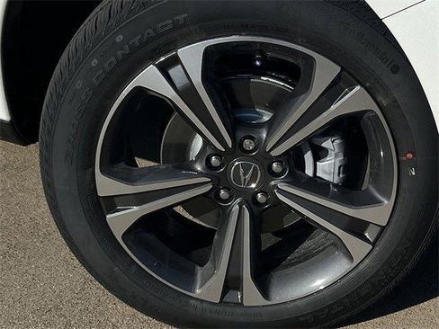 Used 2025 Acura RDX w/ Technology Package image 10