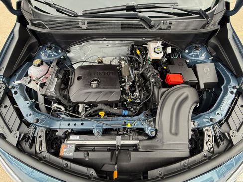 Certified 2026 Buick Encore GX Avenir w/ Avenir Technology Package image 30