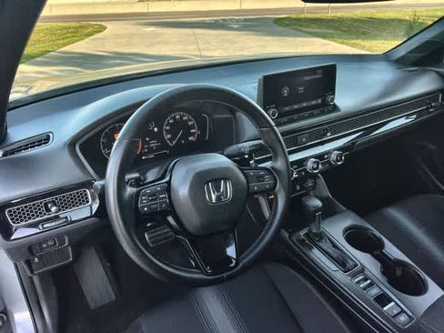 Certified 2025 Honda Civic Sport image 15