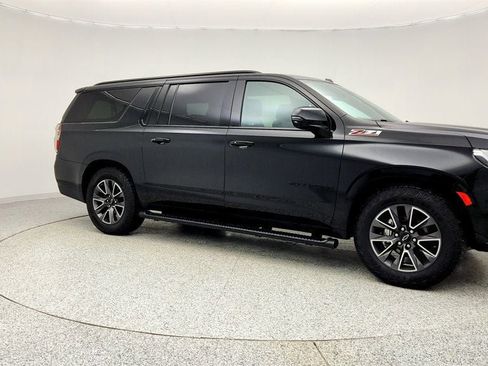 Used 2023 Chevrolet Suburban Z71 w/ Off-Road Capability Package image 3