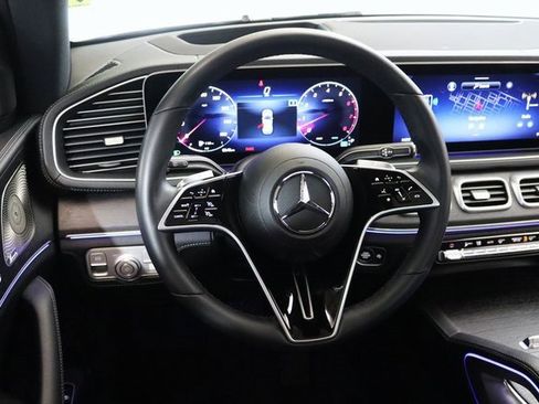 Used 2024 Mercedes-Benz GLE 450 4MATIC w/ AMG Line Exterior image 19