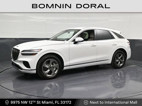 Used 2026 Genesis GV70 2.5T image 1