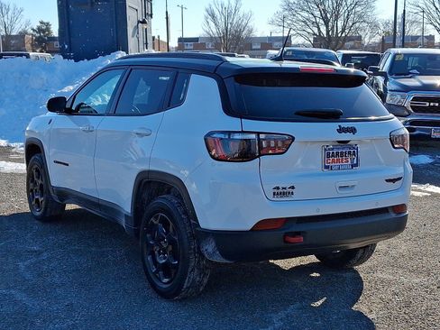 Used 2024 Jeep Compass Trailhawk image 4