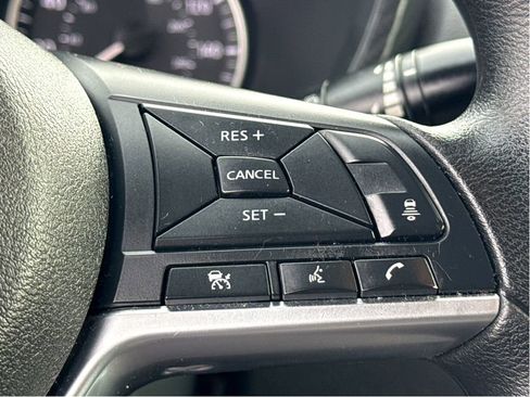 Used 2024 Nissan Sentra SV image 16