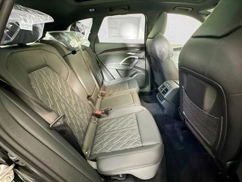 New 2026 Audi SQ5 Prestige AWD/4WD image 26