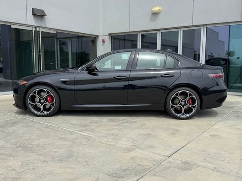 New 2026 Alfa Romeo Giulia RWD image 4