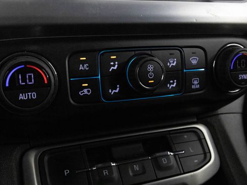 Certified 2023 GMC Acadia SLT image 23