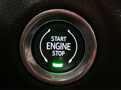 Used 2020 GMC Sierra 1500 Elevation w/ Elevation Convenience Package image 28