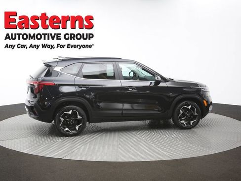 Used 2024 Kia Seltos EX AWD/4WD image 44