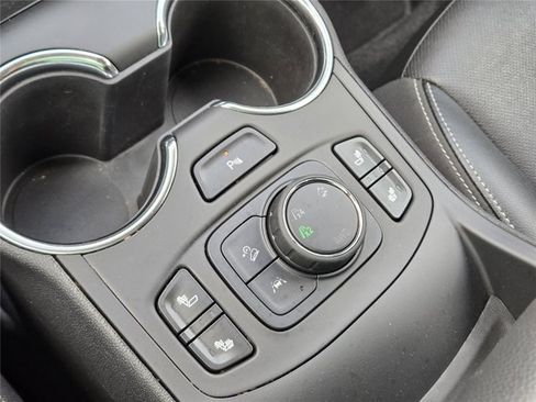 Used 2023 GMC Terrain SLT w/ Tech Package AWD/4WD image 62
