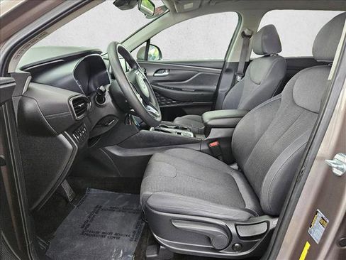 Used 2019 Hyundai Santa Fe SE FWD image 18