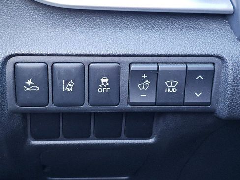 Used 2022 Mitsubishi Eclipse Cross SEL image 12