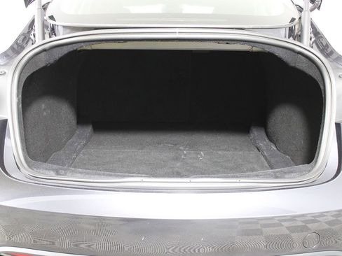 Used 2024 Tesla Model 3 Long Range RWD image 25