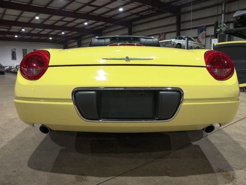 Used 2002 Ford Thunderbird Deluxe image 7