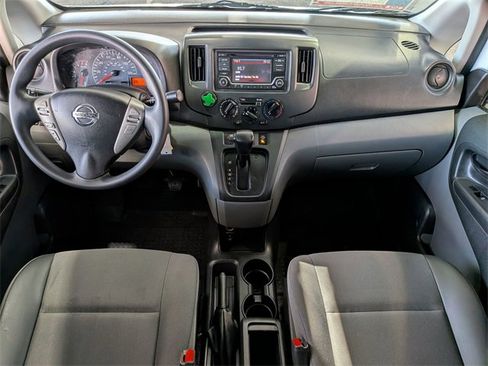 Used 2019 Nissan NV200 SV image 26