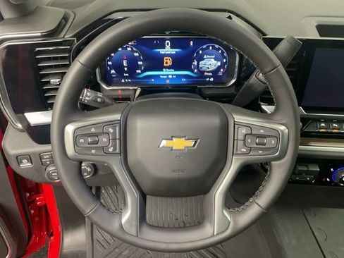 New 2026 Chevrolet Silverado 1500 LT w/ Z71 Off-Road Package image 14