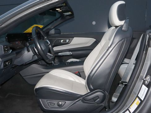 Used 2024 Ford Mustang GT Premium image 20