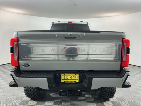Used 2025 Ford F350 Platinum w/ Platinum Plus Package AWD/4WD image 5