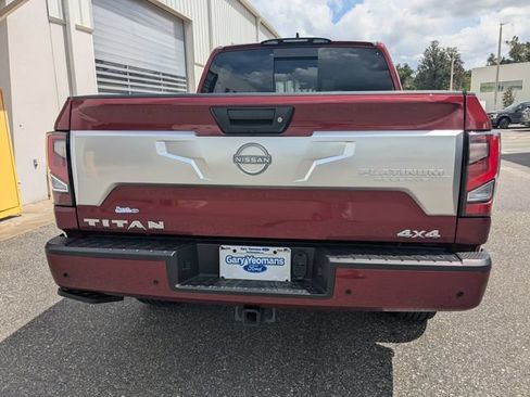 Used 2024 Nissan Titan Platinum Reserve w/ Moonroof Package AWD/4WD image 4