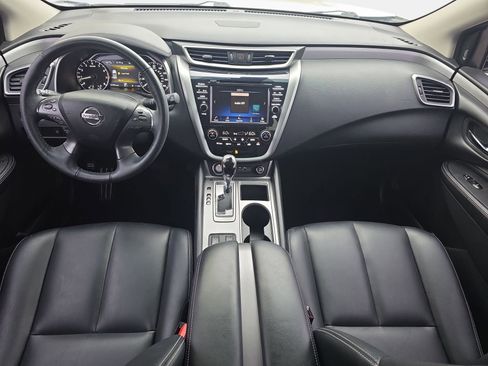 Used 2021 Nissan Murano SV w/ SV Special Edition Package FWD image 9