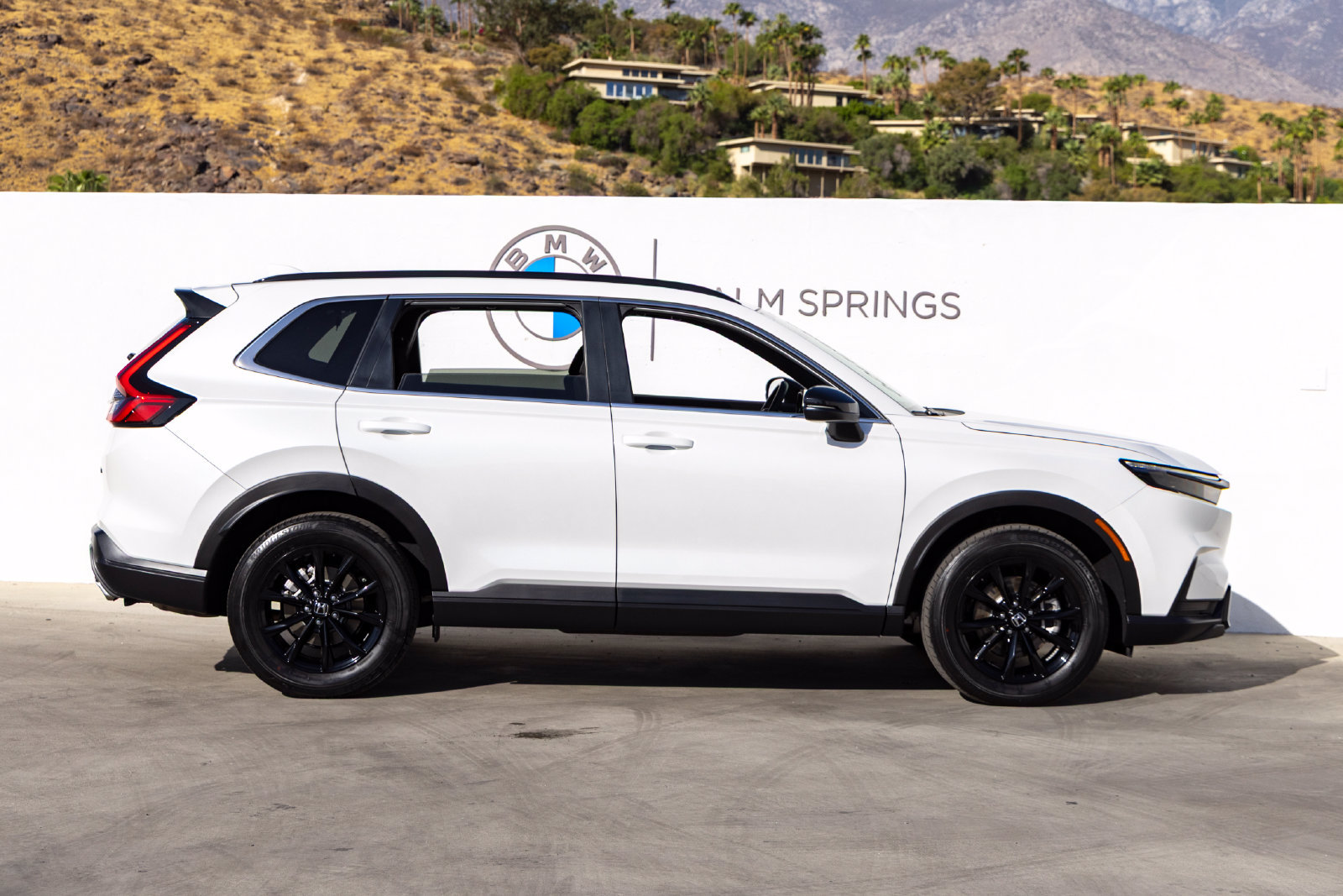 Used 2025 Honda CR-V Sport image 6