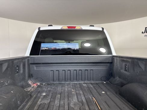 Used 2024 Ford F250 XLT w/ FX4 Off-Road Package image 21